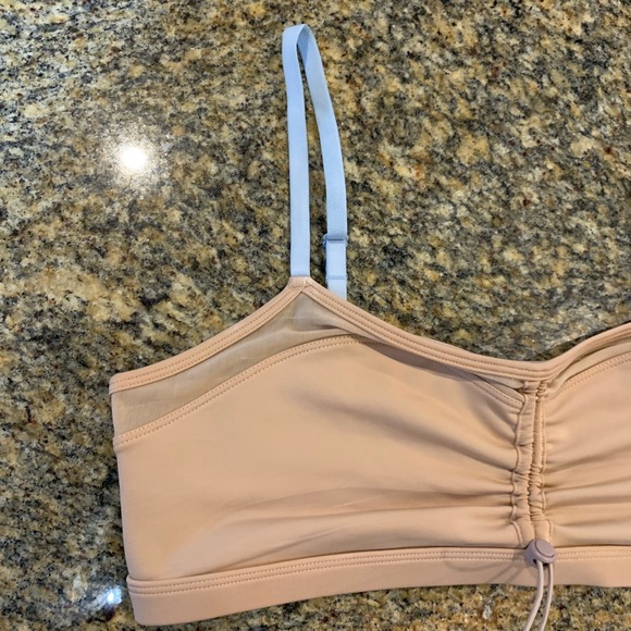 Fabletics MAKAYLA LOW-IMPACT SPORTS BRA NWT Size Large - Picture 3 of 9